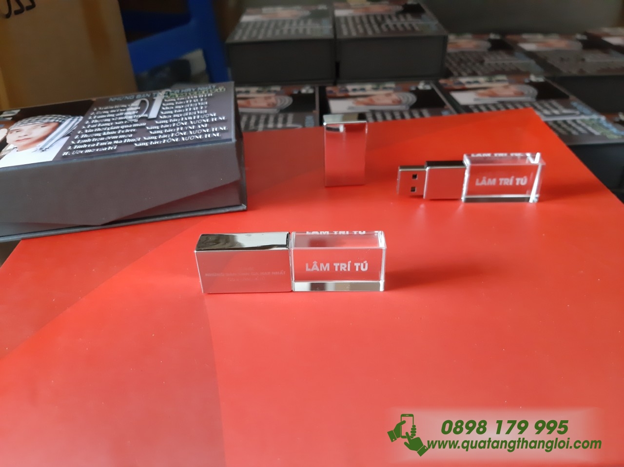 USB Pha Le khac ten Ca Si Lam Tri Tu lam qua tang USB Pha Le khac ten Ca Si Lam Tri Tu lam qua tang