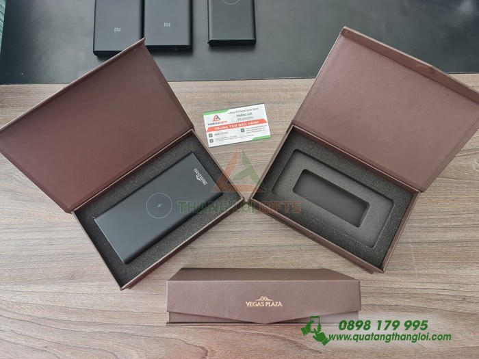 Pin sạc dự phòng XIAOMI in logo quà tặng khách hàng