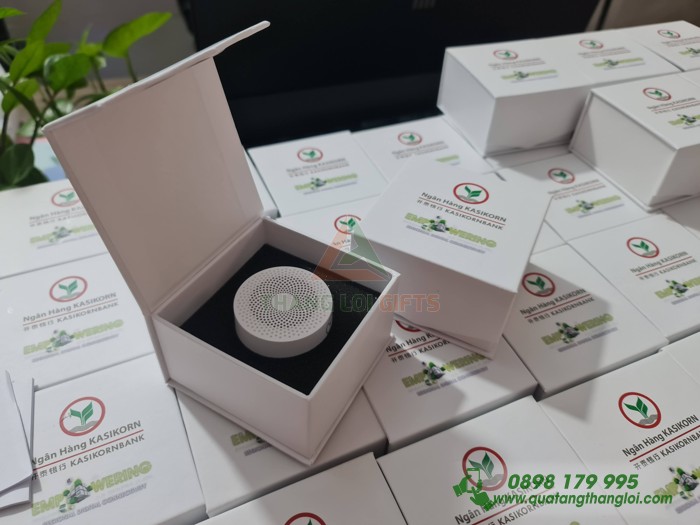 Loa Bluetooth mini + Hop Giay C in khac logo Ngân Hàng KASIKORN