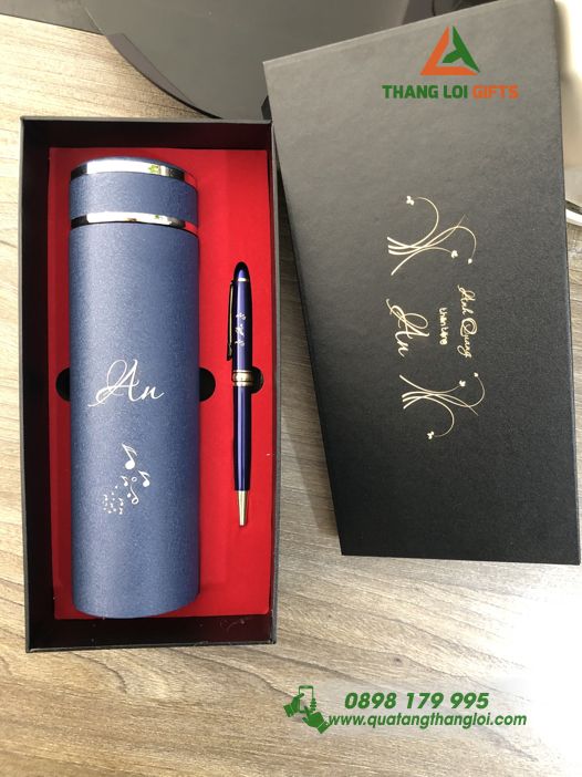Bo giftset Binh giu nhiet & But ky - Khac ten theo yeu cau