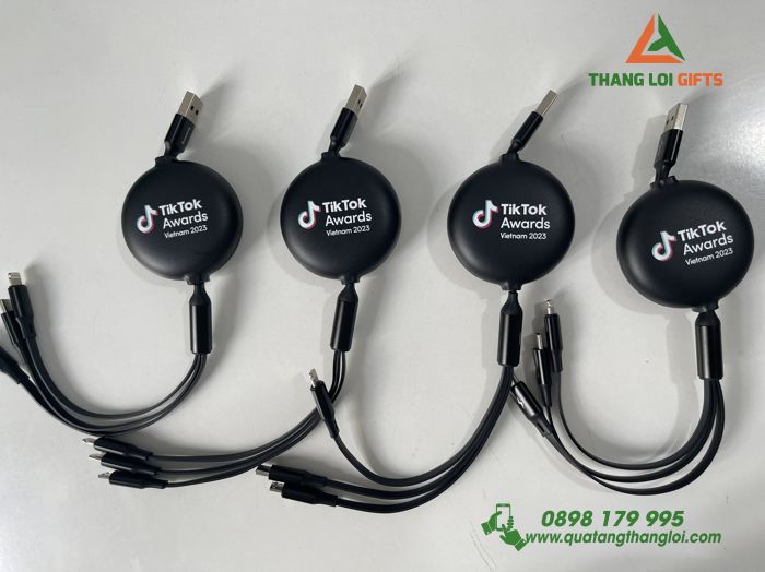 Day cap sac 3 dau Baseus - In an logo TIKTOK