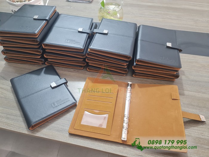 SCT 18 - So Tay Da Bia Cong Dap Chim logo GENE SOLUTIONS qua tang khach hang SCT 18 - So Tay Da Bia Cong Dap Chim logo GENE SOLUTIONS qua tang khach hang