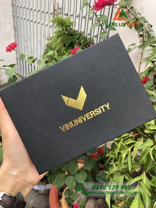 Bộ giftset Hộp namecard, Bút ký kim loại - In Logo VinUniversity