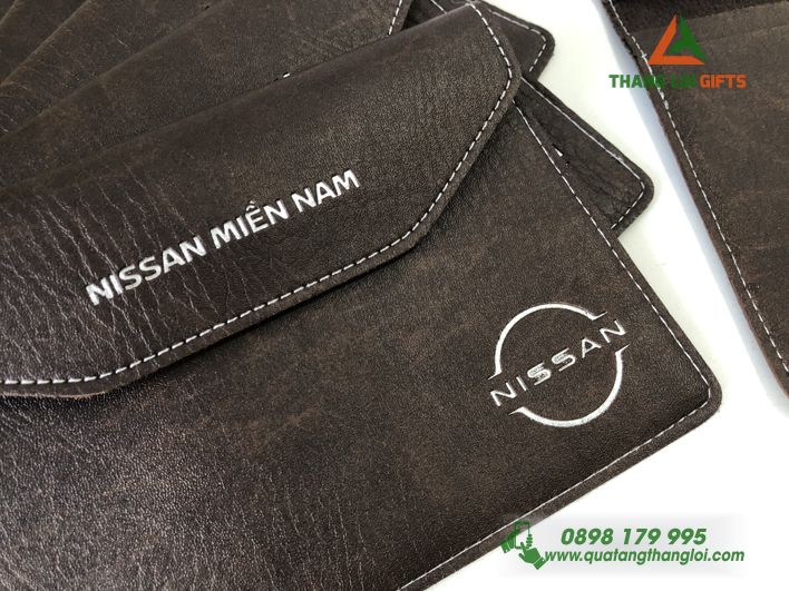 Ví da đựng giấy tờ xe - Ép kim logo bạc NISSAN Miền Nam