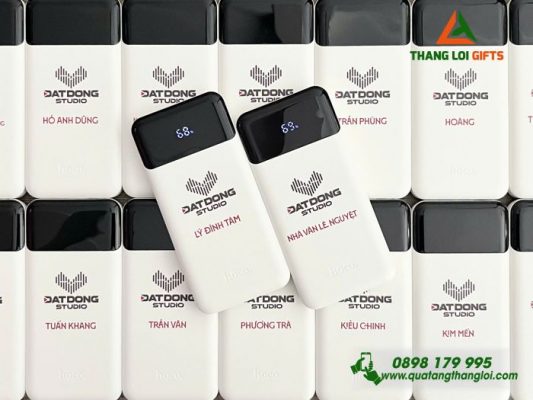 Pin Sạc Dự Phòng HOCO Màu Trắng - In Logo Dat Dong STUDIO