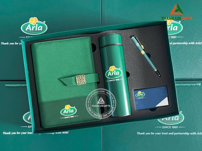 GST 65 – Bộ Quà Tặng In Logo (Sổ, Bình, Hộp Namecard, Bút, Túi giấy)
